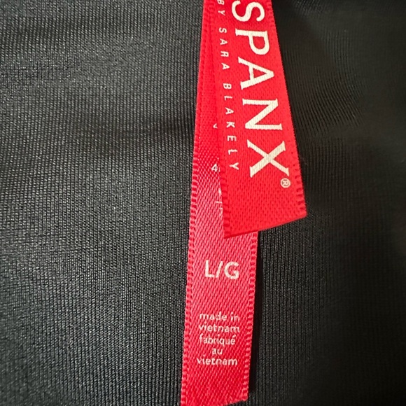 SPANX Black High-Waisted Leggings - Picture 3 of 7